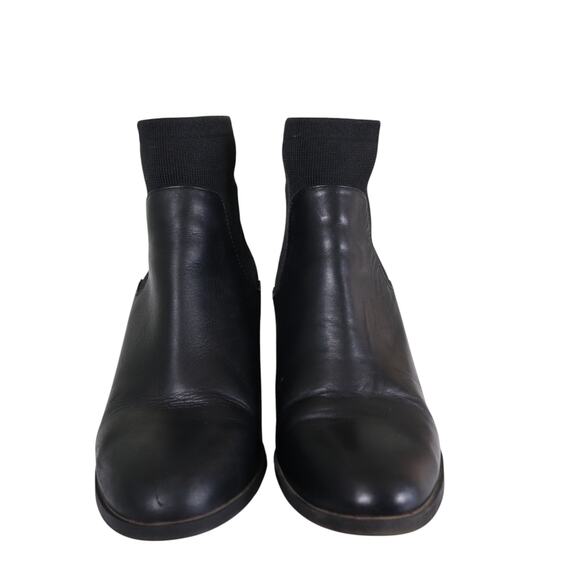 Steve Madden Womens Erika Bootie Size 8 Black Leather Stretchy Sock Stacked Heel - Picture 2 of 12